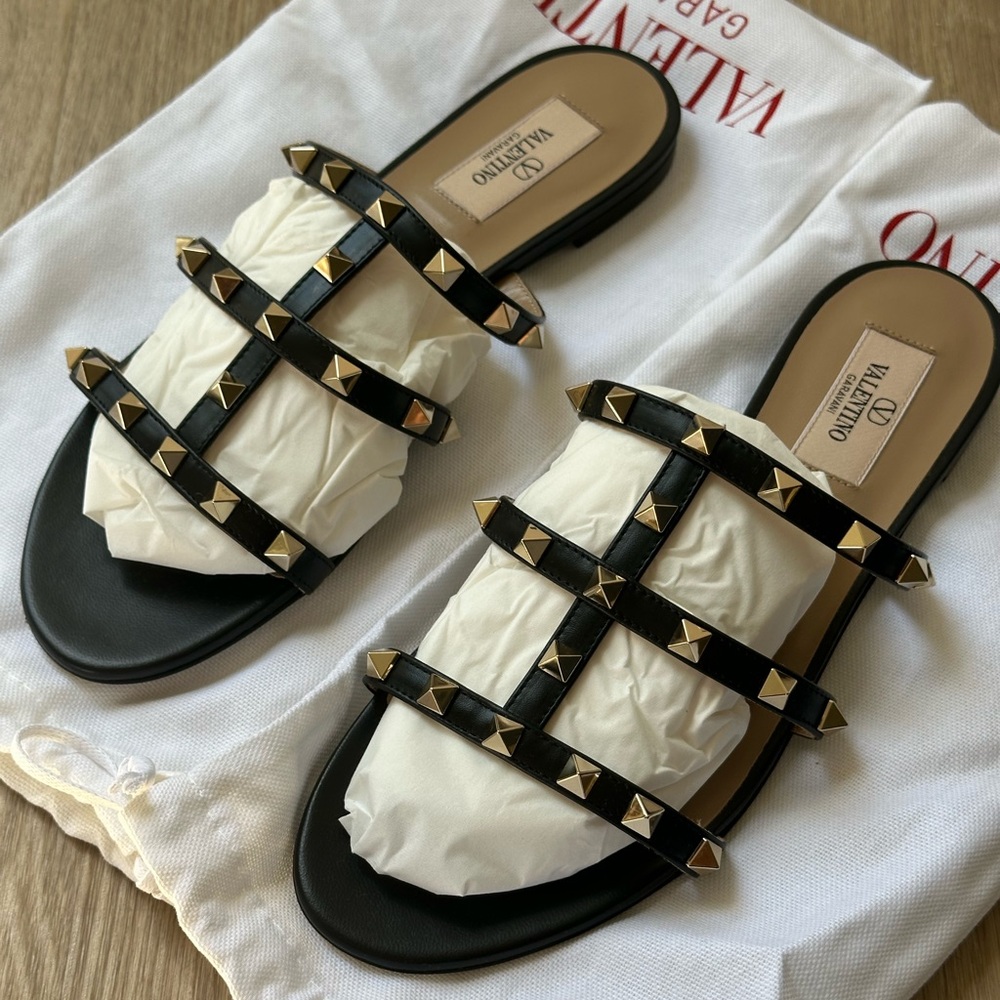 Valentino Rockstud Slide Sandals Black size:38